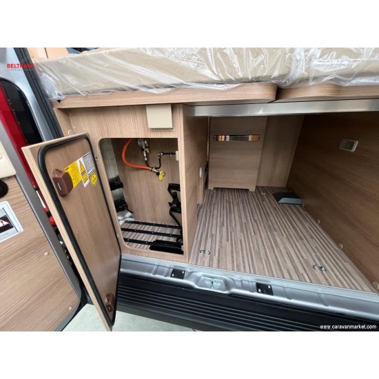 MALIBU VAN COMFORT GT SKYVIEW 640 LE